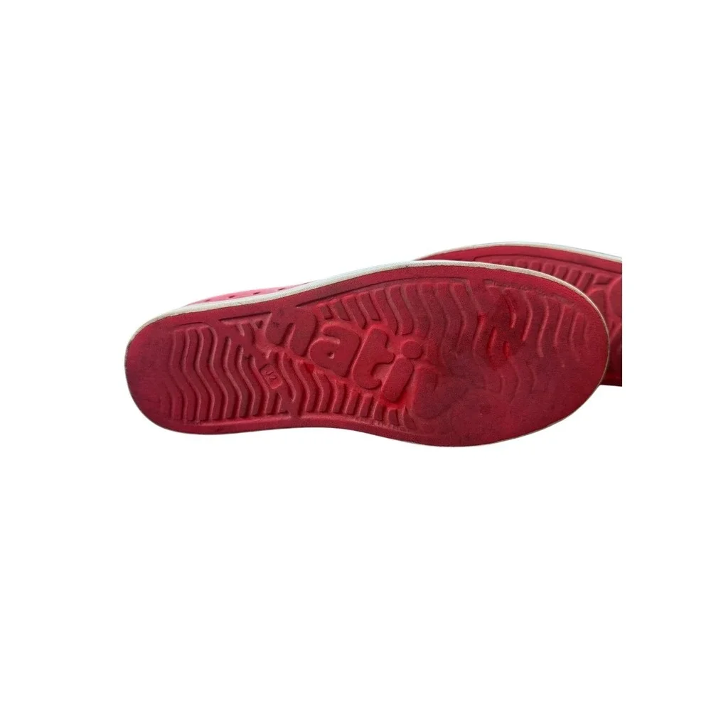 Native Jefferson Boys Girls Unisex youth Size J2 Red play shoes waterproof